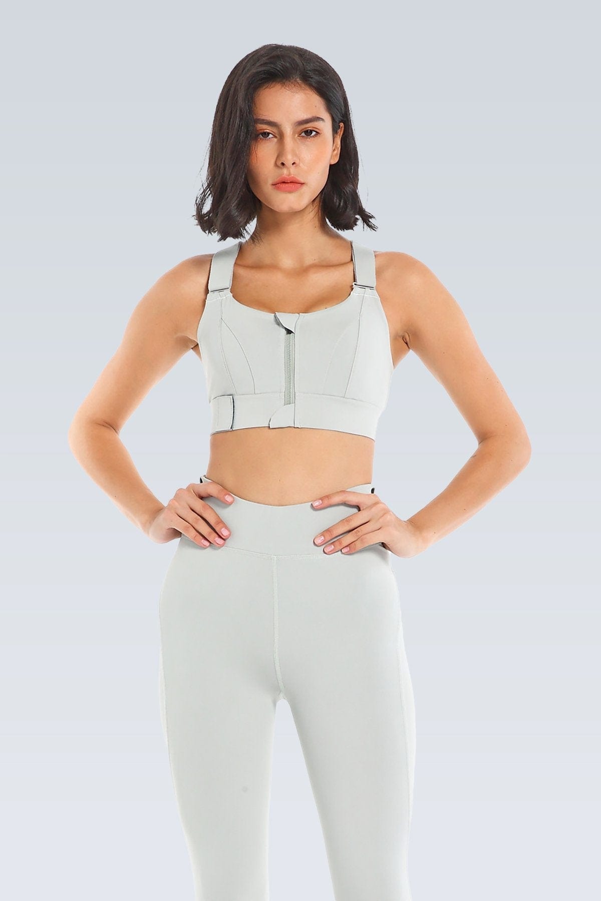 Push Up Sports Bra With Adjustable Straps And Supportive High Impact Front Zipper