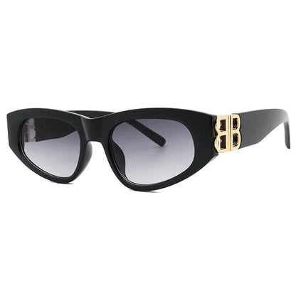 Retro sunglasses in multiple design